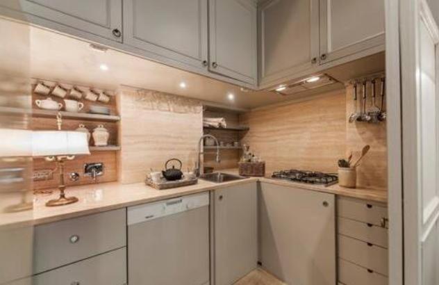 Sophisticated Near Navona Square Appartamento