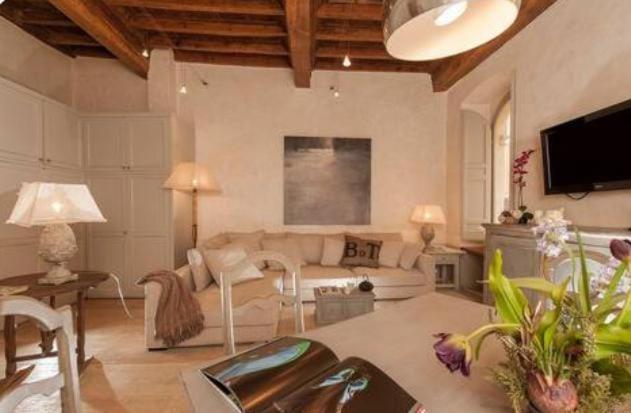 Sophisticated Near Navona Square Roma